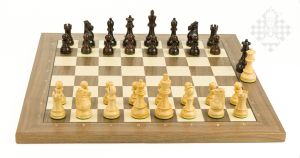 PC-Brett Bluetooth Nussbaum / Figuren Royal
